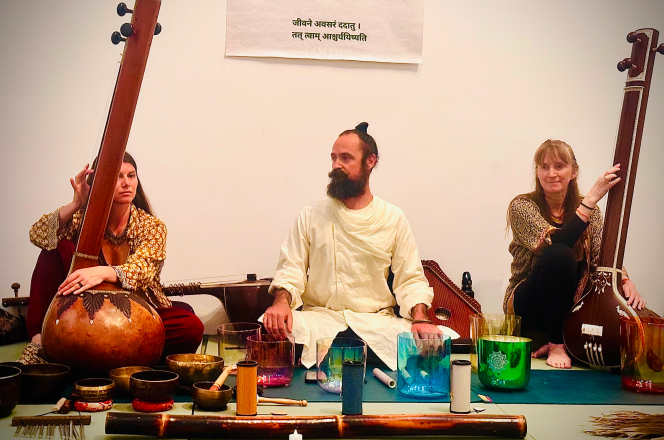 Sound Bath with Marina Adamonis, Thomas Klepper, and Anita Sinclair